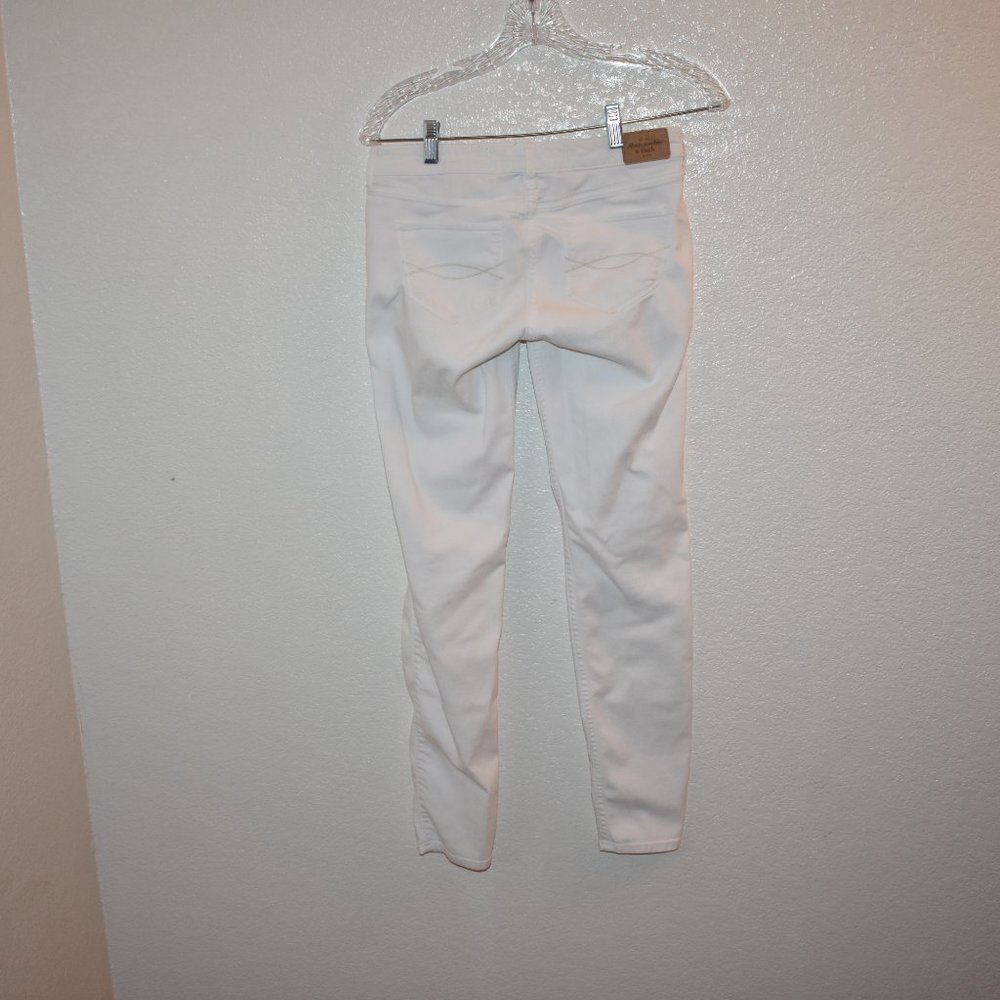 Abercrombie & Fitch Jeans - Picture 2 of 4